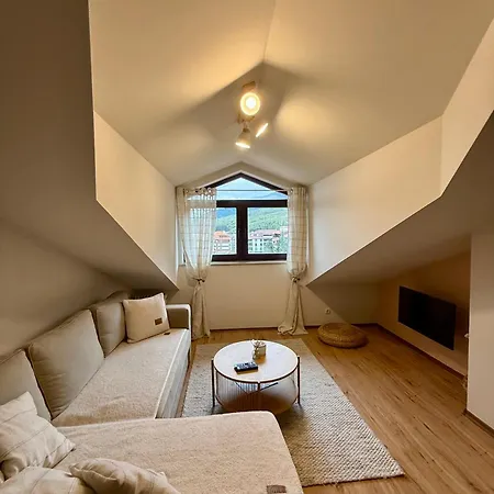 Carlson's 1br 200m Gondola Home2host * 반스코